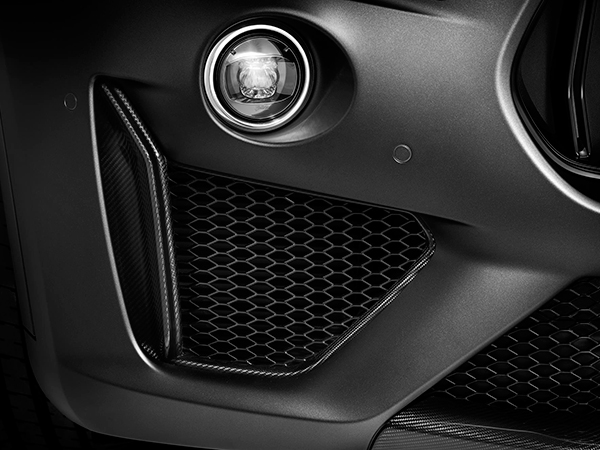 مازيراتي تكشف النقاب عن نسخة تروفيو من طراز ليفانتي